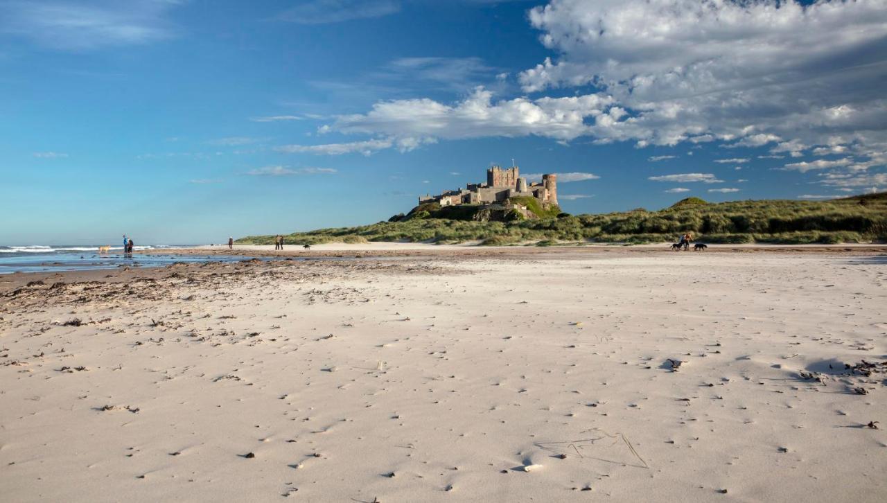 The Victoria Hotel Bamburgh Kültér fotó